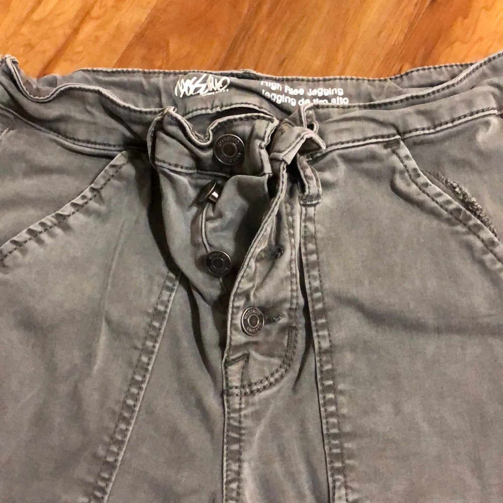 High Rise Military Style w/ Button Closure - Picture 2 of 4
